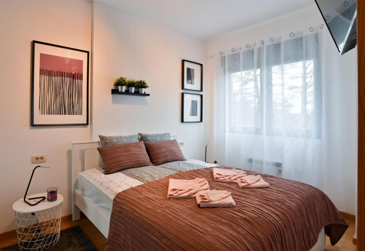 Apartman Ivona - Vila Pekovic Zlatibor Bagian luar foto
